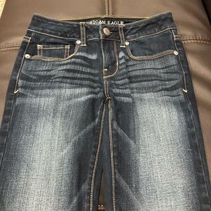 NWOT American Eagle Skinny Jeans!